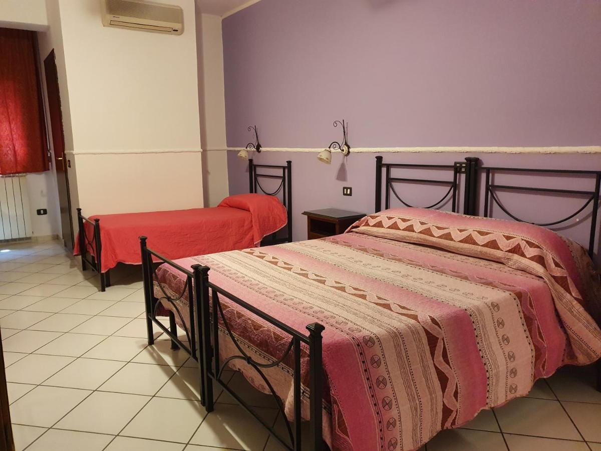 קאסלנואבו די נאפולי Hotel Caribe מראה חיצוני תמונה