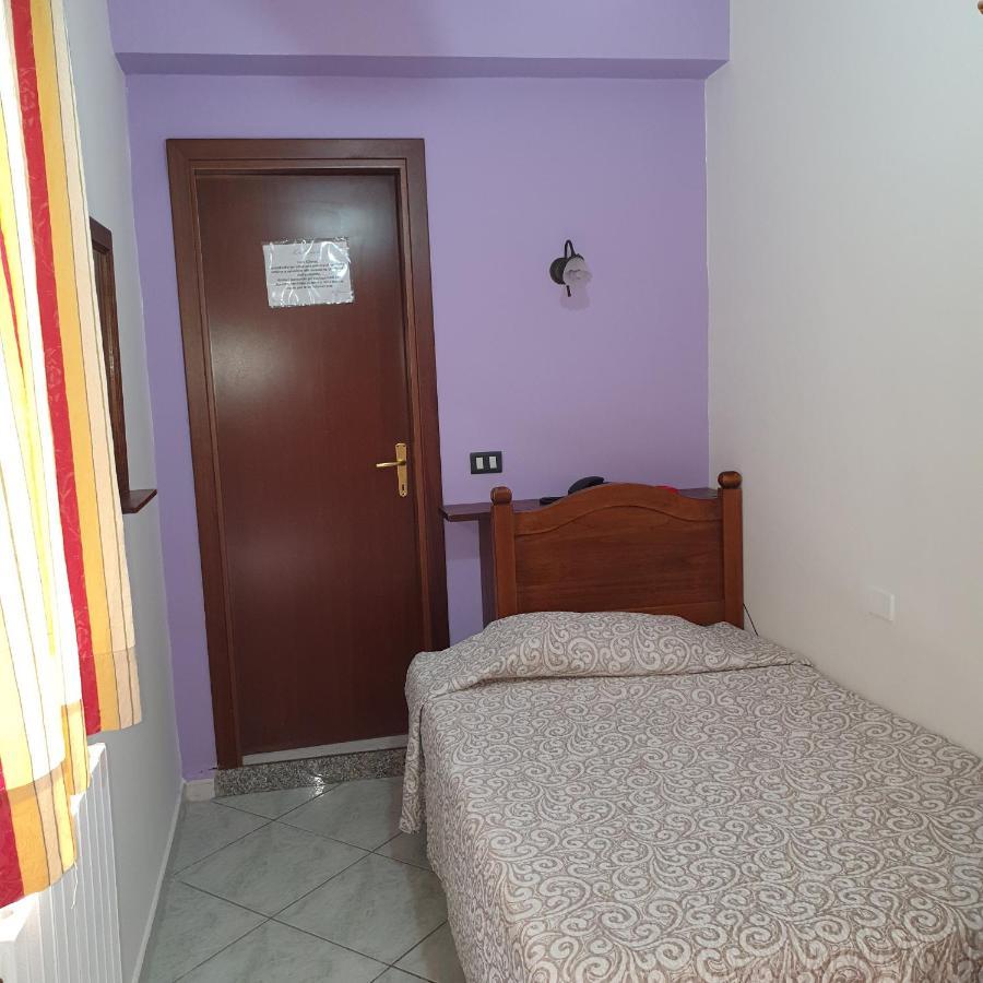 קאסלנואבו די נאפולי Hotel Caribe מראה חיצוני תמונה