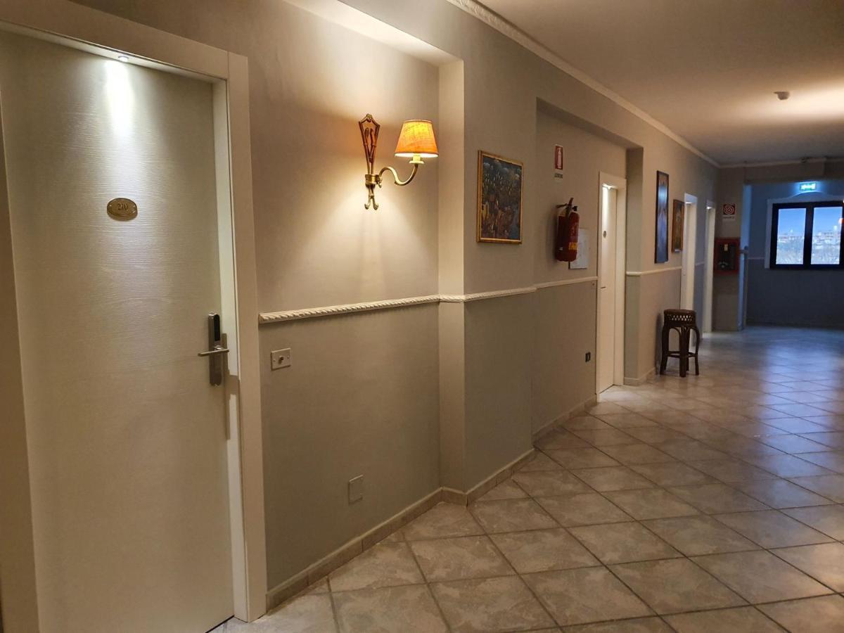 קאסלנואבו די נאפולי Hotel Caribe מראה חיצוני תמונה