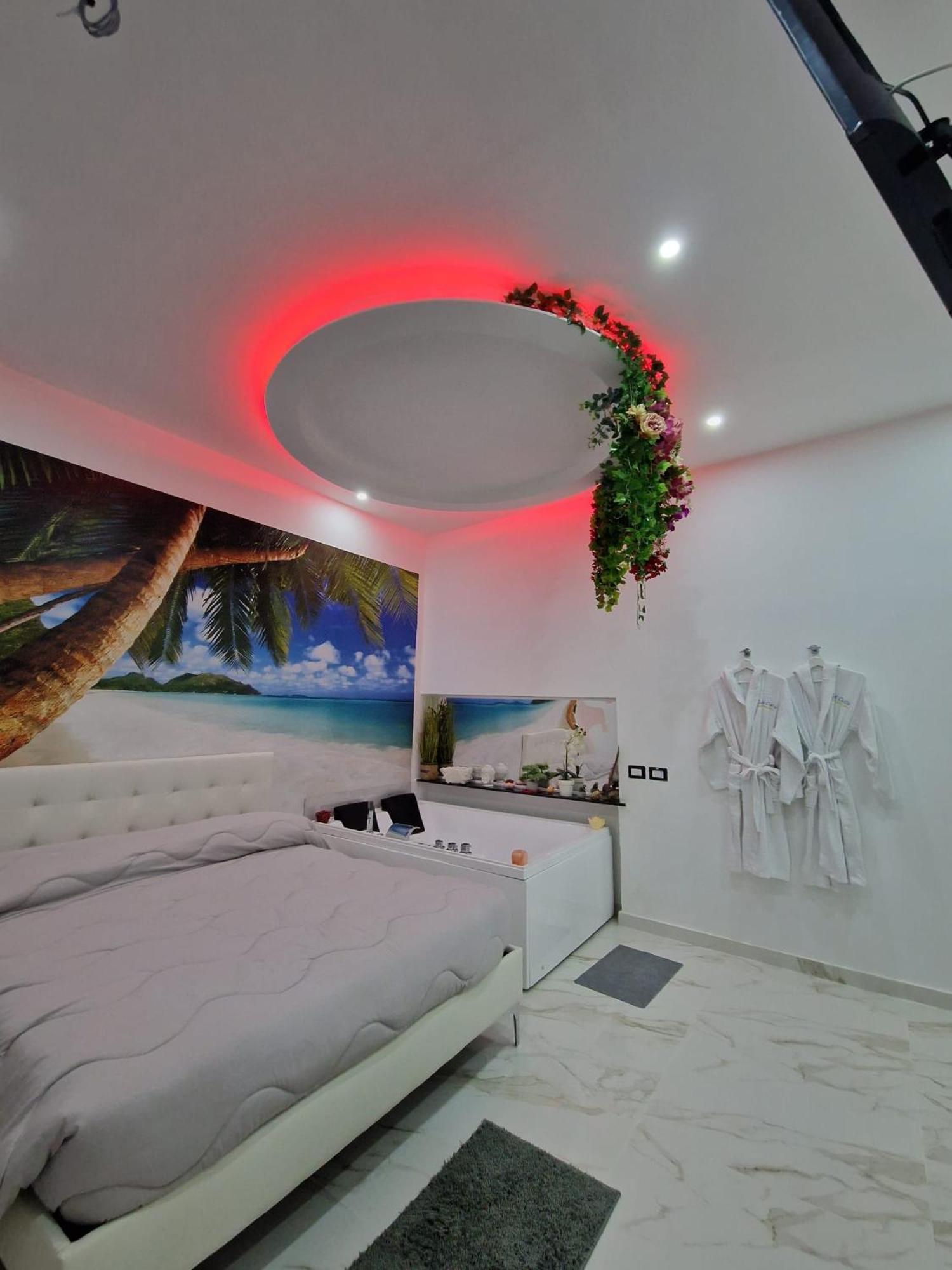 קאסלנואבו די נאפולי Hotel Caribe מראה חיצוני תמונה